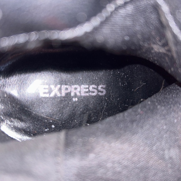 Boots - Picture 6 of 6